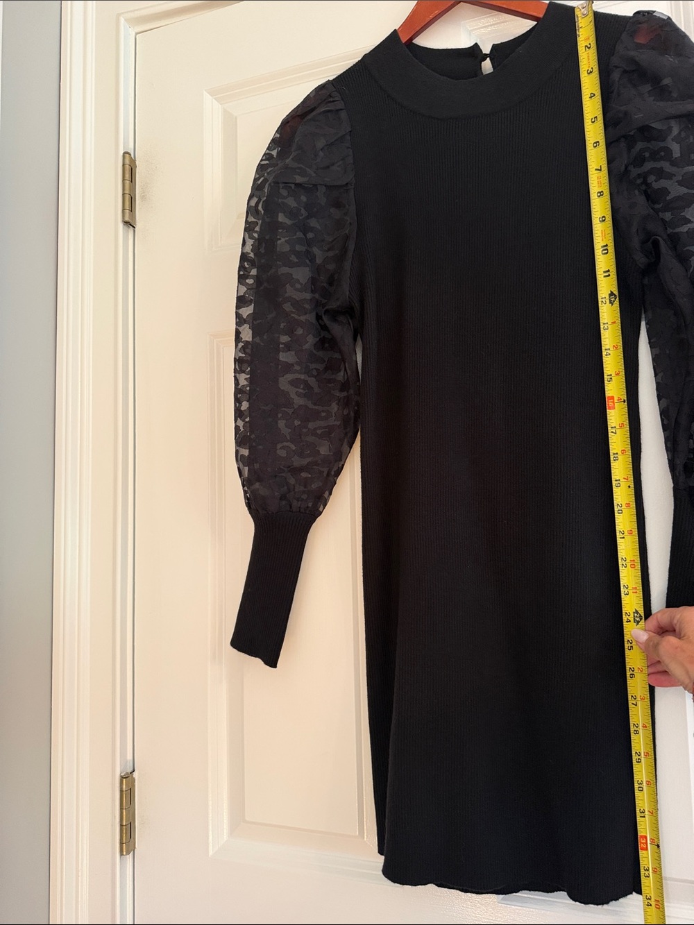 🖤 Lush Black Ribbed Sweater Dress Sheer Puff Sleeve Size M 🖤 - Picture 4 of 13